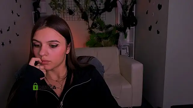 lisa_dark_'s Live XXX Chat