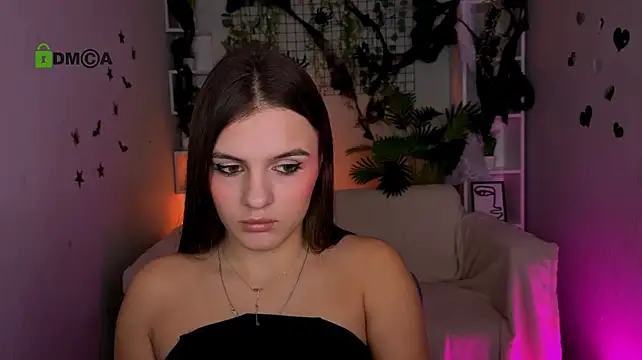 lisa_dark_'s Webcam Show