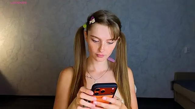 Lovelly_molly1 – Naživo XXX chat