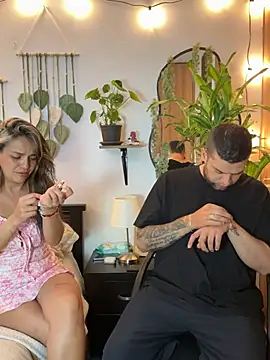 MailynFoxx Show in webcam