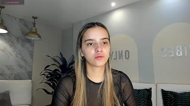 Živý XXX chat LaurentRosse1