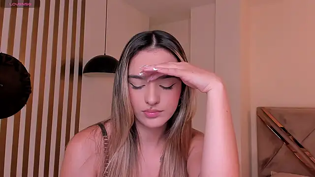 LaurentRosse1 XXX чат на живо