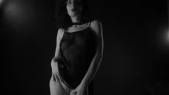 _arta_'s Live XXX Chat