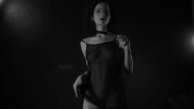 _arta_'s Live XXX Chat