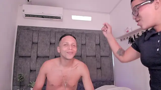 DamianandEva's Live XXX Chat