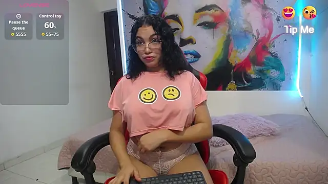 valeria_martinez19 现场XXX聊天
