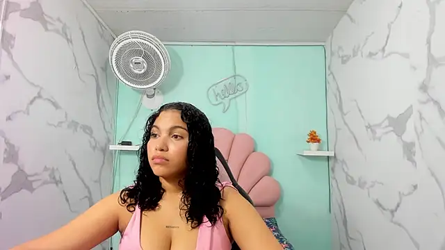 valeria_martinez19's Live XXX Chat