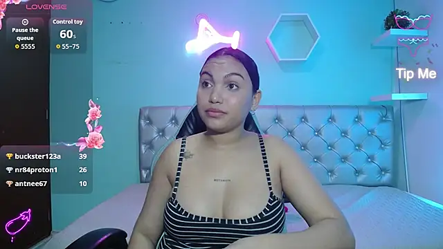 valeria_martinez19 Adlı Modelin Web Kamerası Şovu