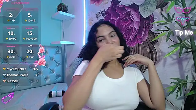 Show de valeria_martinez19 na webcam