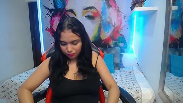 valeria_martinez19 Adlı Modelin Canlı XXX Sohbeti