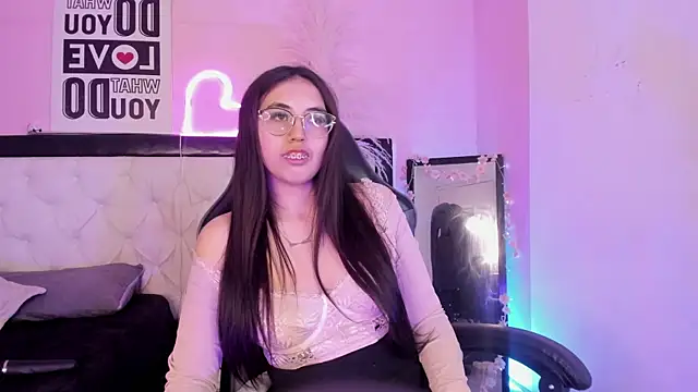 Valk_submissive Adlı Modelin Canlı Sohbet Odası