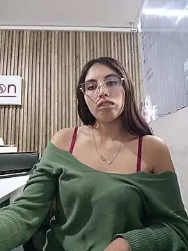 Valk_submissiven Live XXX chat
