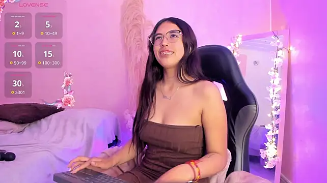 عرض كام Valk_submissive