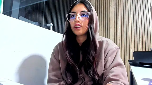 Webkamerová show Valk_submissive