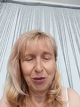 TrinaAdair Chat XXX live