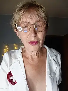 TrinaAdair's Webcam Show