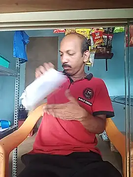 Webkamerová show Dhanya752896
