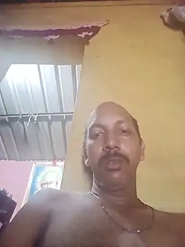 Pertunjukan Kamera Web Dhanya752896