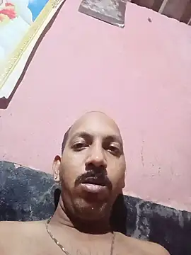Pertunjukan Kamera Web Dhanya752896