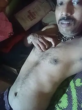 Show de Dhanya752896 na webcam