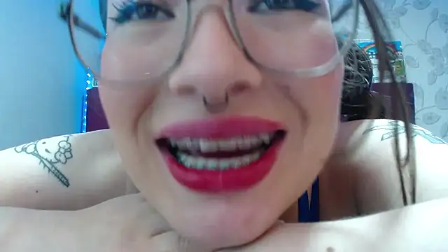 Chatroom XXX en direct de selenabustamante