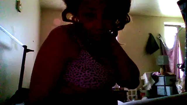 Juicyapplecandy's Webcam Show