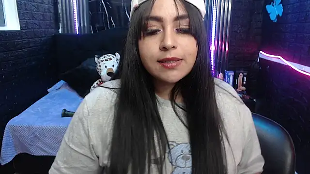 lehia_285 Show Webcam