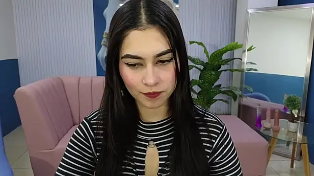 Онлайн чат XXX amy_lovelydoll