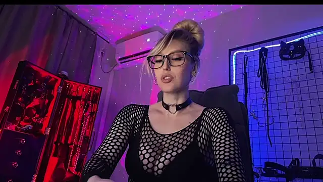 Вебкам-шоу Liya_Liss