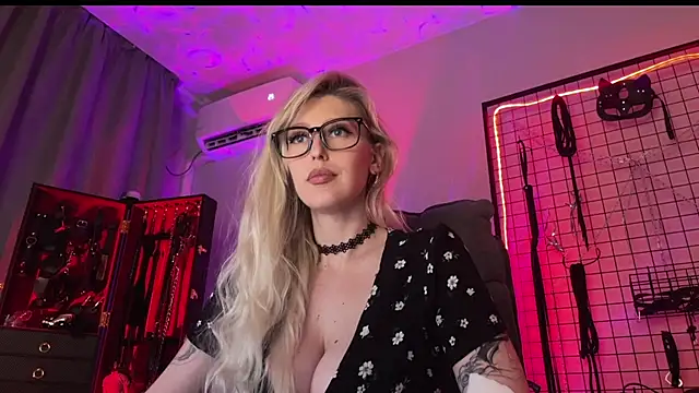 Liya_Liss' Webcam Show