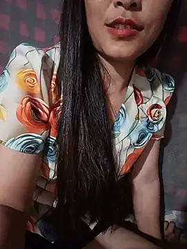 Chat XXX en directo de Alice-567