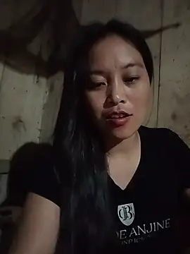 Alice-567's Live Chat Room