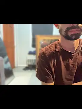 Bazarov@xh webkamerás műsora