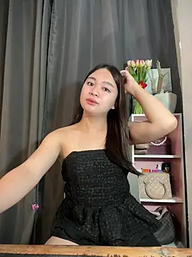 urhotkimmy Pertunjukan Webcam
