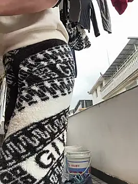 daaqnnのウェブカメラショー