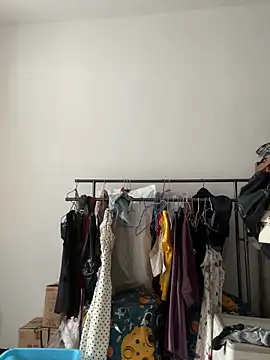 Živá chatovací místnost daaqnn