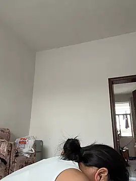 Sala de chat ao vivo de daaqnn