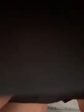 חדר צ'אט בשידור חי של daaqnn