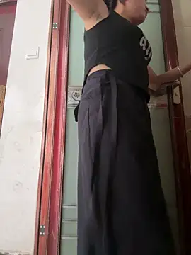חדר צ'אט בשידור חי של daaqnn