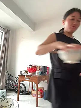 daaqnn 网络视讯表演