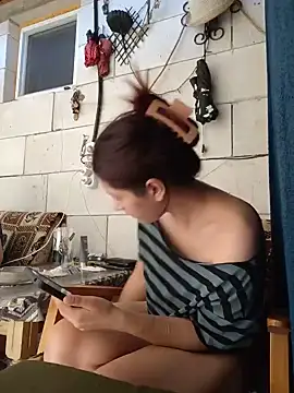Aleioji10 Webcam show