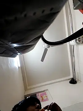 Hot-Sana2's Webcam Show