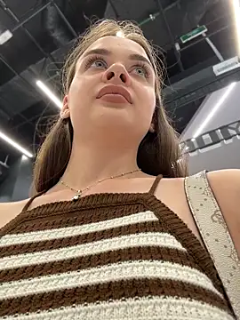 عرض كام KristiRich