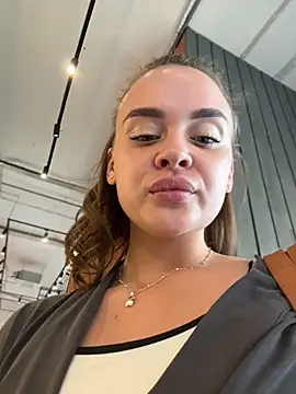 KristiRich Live XXX-Chat