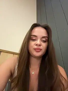 Show modela KristiRich na web-kameri