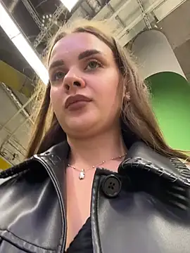Show de KristiRich na webcam