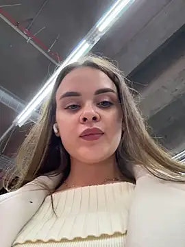 XXX chat uživo modela KristiRich