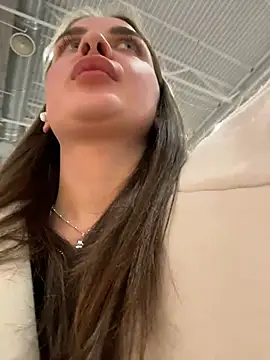 KristiRich's Live XXX Chat