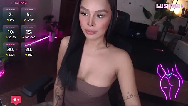 LooveLolitaa69 Pertunjukan Webcam