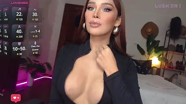 Show modela LooveLolitaa69 na web-kameri